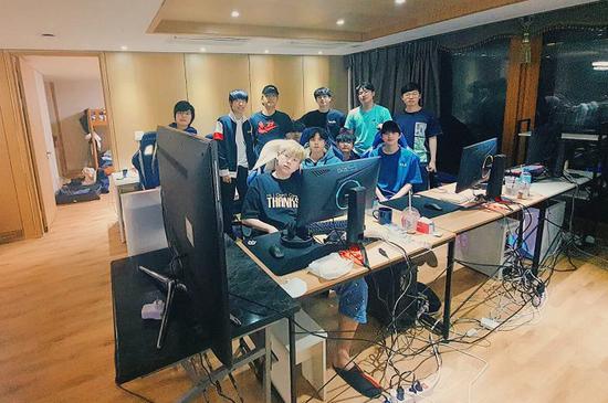 NAVI Junior宣布DOTA2项目暂停与阵容解散的背后原因